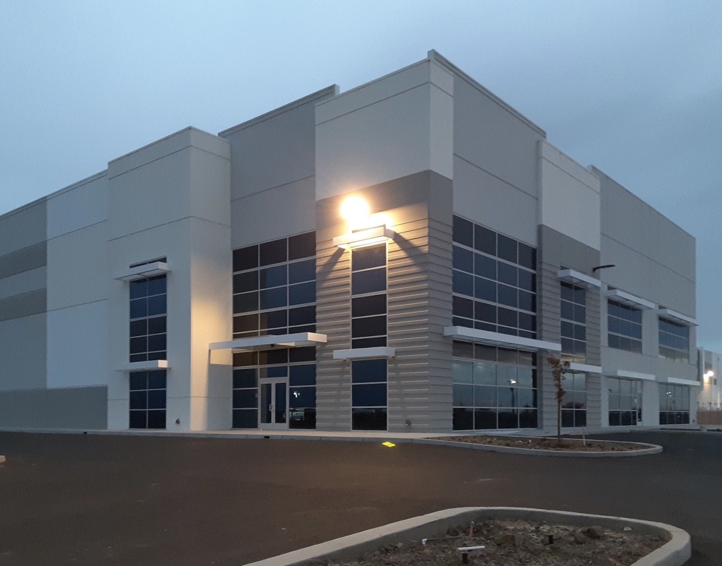 Commercial Gallery 18